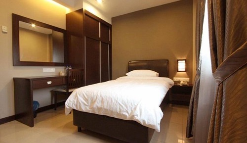 Deluxe Single Room