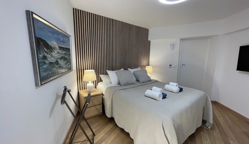 4. Vera - Deluxe Double Room