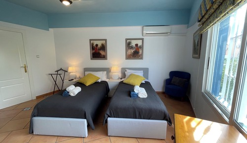 10/11 Family Suite, 2 bedrroms (4)