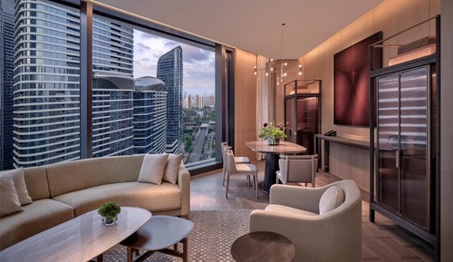 Suite, 1 King Bed (Conrad)