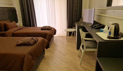 Superior Double Room(7d+ stay incl.5 Naftalan baths,5 paraffin treatments & 15 physiotherapy session