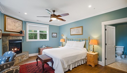 Captain John Smith Room
