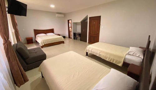 Executive Triple Room