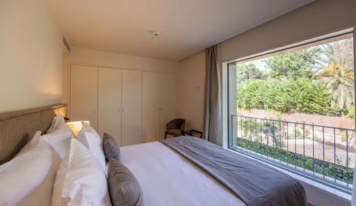 Premium Apartment, 2 Bedrooms, Kitchen, Annex Building