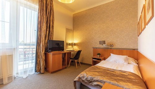 Business Single Room