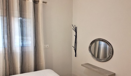 Exclusive Apartment, 1 Queen Bed with Sofa bed, Sea View, Mountainside