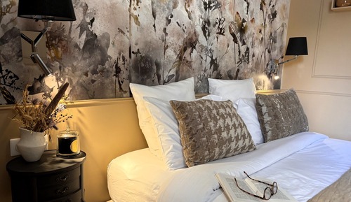 Double Room, Ensuite, Lake View