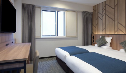 Standard Hollywood Twin with Kitchen Non Smoking - House Keeping is Optional with Additional Cost