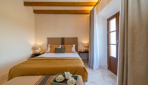 Exclusive Room