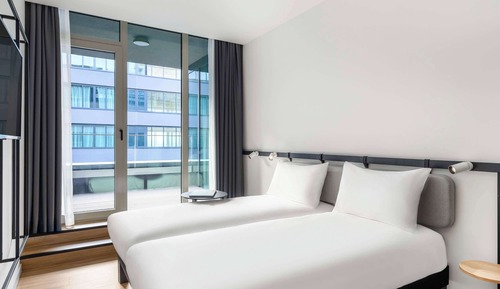 Standard Room, 2 Twin Beds, Balcony