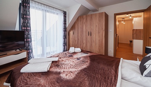 Apartment (K10)