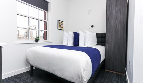 Basic Studio (4th Floor - Unit #402)