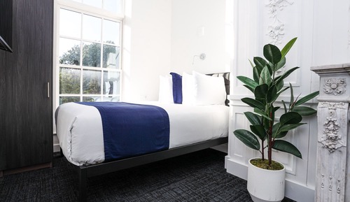 Basic Room (2nd Floor - #209)