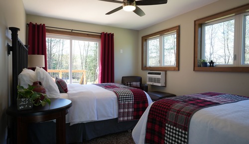 Lodge Room #3 (2 Double Beds)
