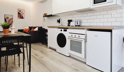 Apartment, 1 Queen Bed with Sofa bed, Accessible, Ensuite