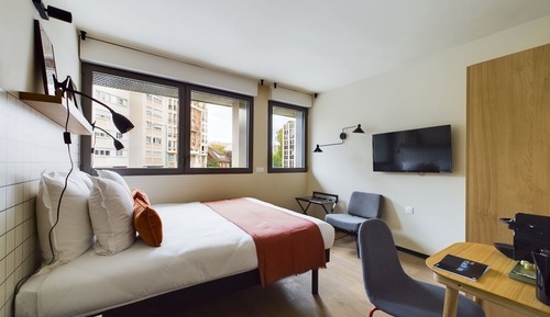 La Room Standard