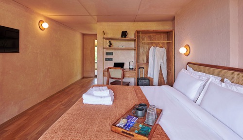 Junior Double Room