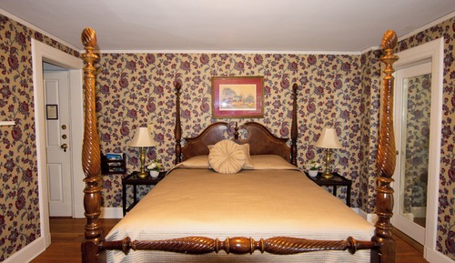 M3 Romantic Suite