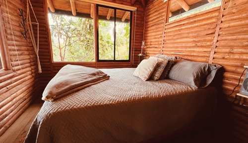 Family Cabin, Multiple Beds, Hot Tub, City View