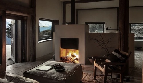 Senior Villa, 1 King Bed, Balcony, Courtyard Area