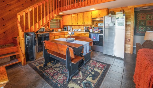 House (2 Bedrooms)