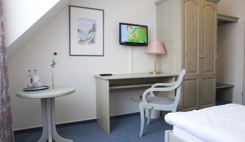Basic Single Room