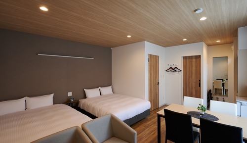 Deluxe Twin Room, Non Smoking (check-in is not available after 11PM)