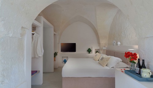 Junior Room