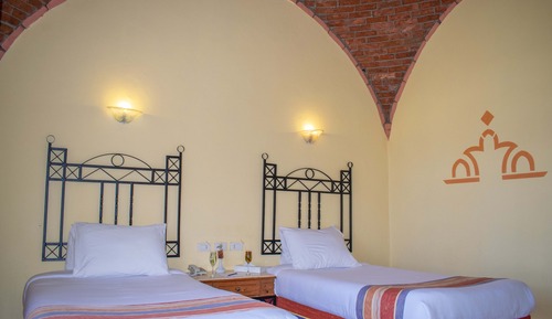 Family Room, 1 Bedroom, Garden View, Poolside