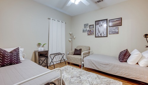 Apartment (3 Bedrooms)