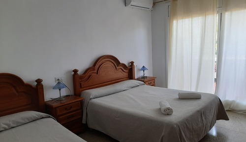 Standard Triple Room, Garden View