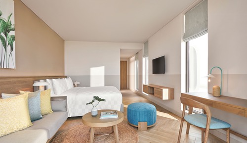 3 Bedroom Beach Pool Villa