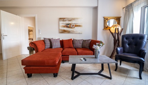 Deluxe Studio Suite