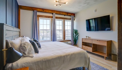 Design Room, Ensuite