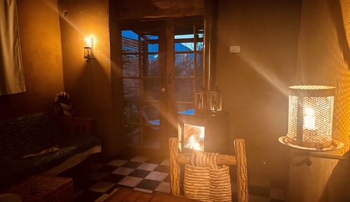 Honeymoon Cabin