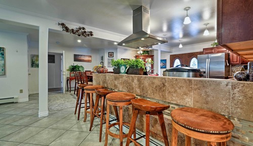 House (Multiple Bedrooms)