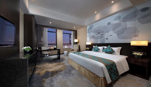 Superior Room, 1 Queen Bed