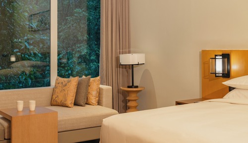 Luxury Cottage, 1 King Bed with Sofa bed, Non Smoking, Garden View (Balcony)