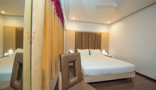 Club Room