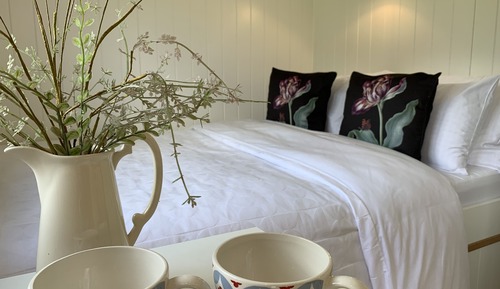 Standard Double Room, Non Smoking, Garden View