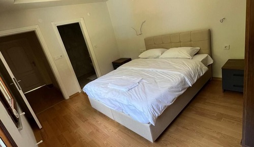 Basic Villa