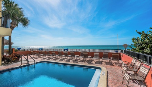 Condo (3 Bedrooms)