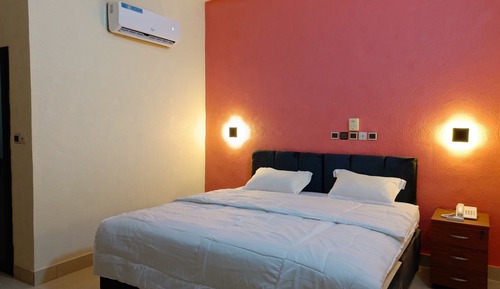 Comfort Triple Room