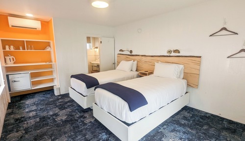 Economy Twin Room