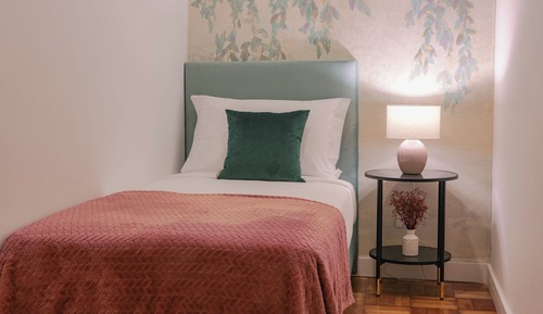 Classic Single Room