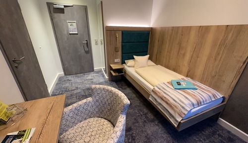 Standard Single Room