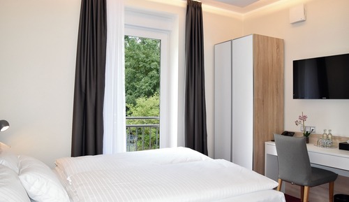 Standard Double Room, 1 King Bed