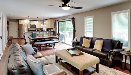 House (4 Bedrooms)