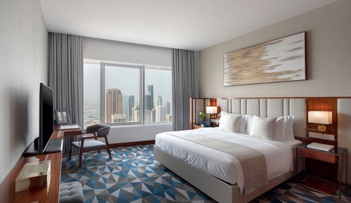 Club Suite, 2 Bedrooms With Beach Access, Non Smoking, City View