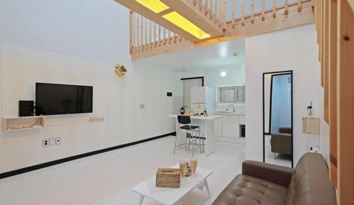 Room (Alice8 (Duplex Spa))